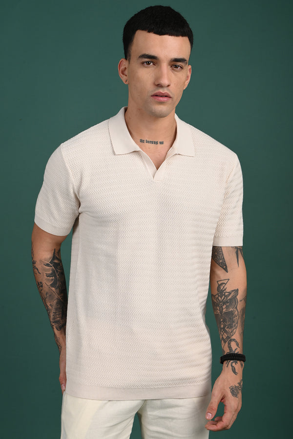 Cream Collar Zig-Zag Design T-shirt