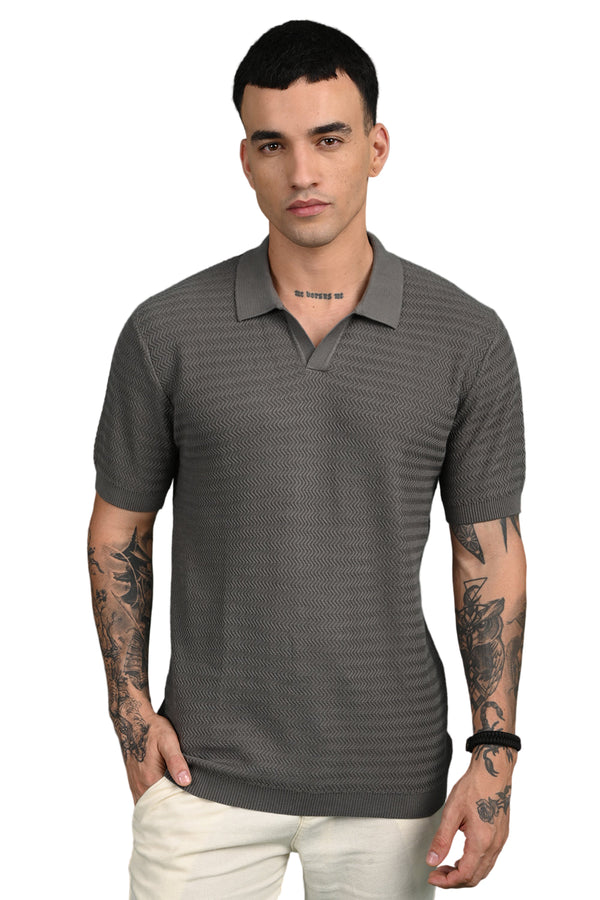 Grey Collar Zig-Zag Design T-shirt