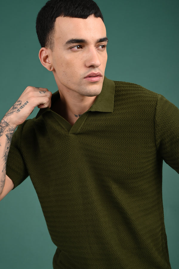 Green Collar Zig-Zag Design T-shirt