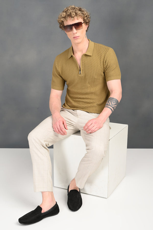 Mustard Collar Zip T-Shirt