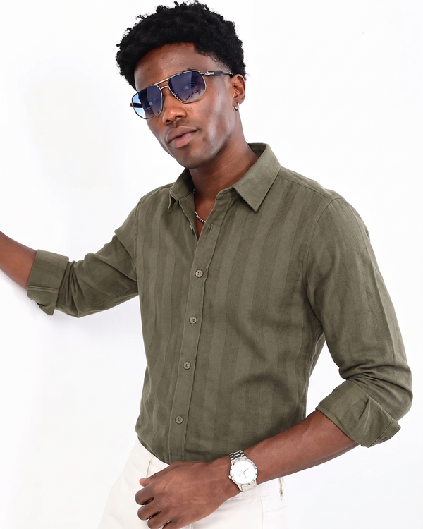 ILYZLY Refined Stripe Shirt
