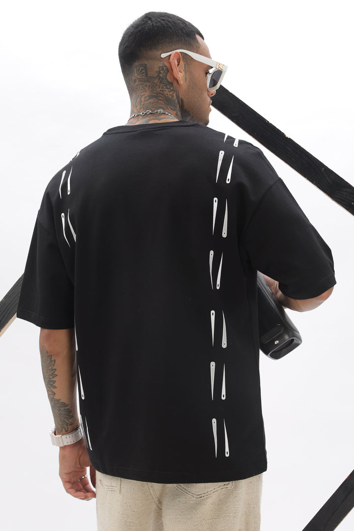 NeedleFlow Black Dropshoulder Tee Ilyzly